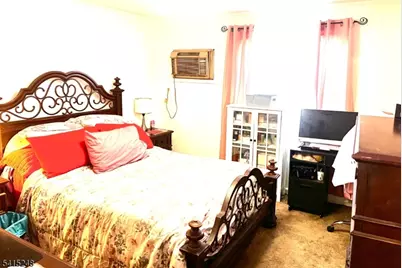 27 Melmore Gdns, East Orange, NJ 07017 - Photo 11