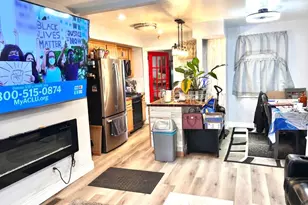 27 Melmore Gardens, East Orange, NJ 07017 - Photo 3