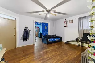 27 Jacques St, Elizabeth, NJ 07201 - Photo 5