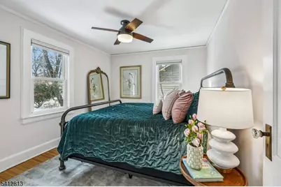 31 Nassau Rd, Montclair, NJ 07043 - Photo 17