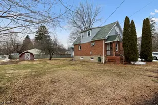 19 Adams St, Belvidere, NJ 07823 - Photo 25