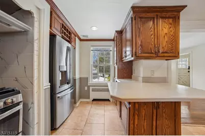 10 Great Hills Ter, Millburn, NJ 07078 - Photo 17