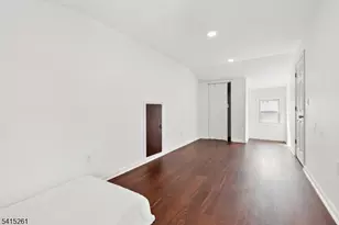 32 Glenville Rd, Edison Twp., NJ 08817 - Photo 19