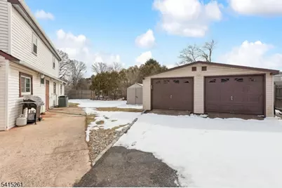 32 Glenville Rd, Edison Twp., NJ 08817 - Photo 25