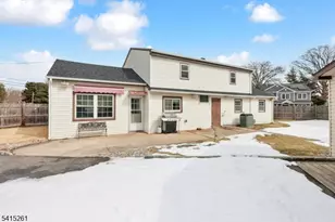 32 Glenville Rd, Edison Twp., NJ 08817 - Photo 3