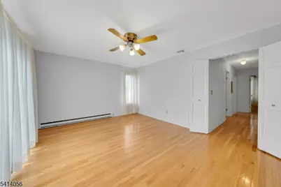 66 Village Green Rd, Bedminster Township, NJ 07921 - Photo 7