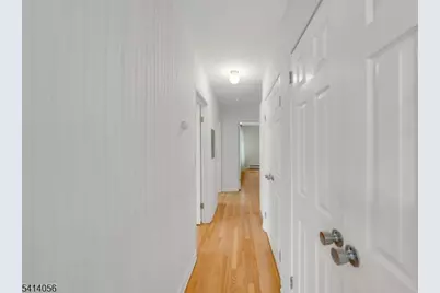 66 Village Green Rd, Bedminster Township, NJ 07921 - Photo 15