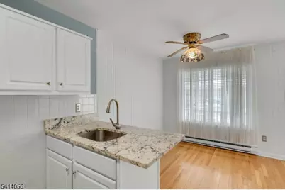 66 Village Green Rd, Bedminster Township, NJ 07921 - Photo 13