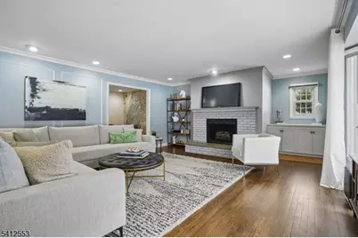 8 Oak Park Dr, Morris Township, NJ 07960 - Photo 5