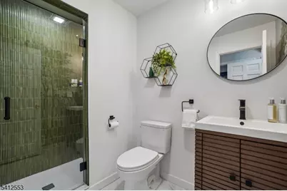 8 Oak Park Dr, Morris Township, NJ 07960 - Photo 19