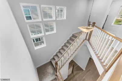 58 Oakwood Blvd, Union Township, NJ 08827 - Photo 21