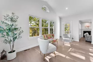 58 Oakwood Blvd, Union Township, NJ 08827 - Photo 15