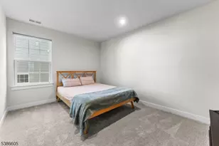 58 Oakwood Blvd, Union Township, NJ 08827 - Photo 29