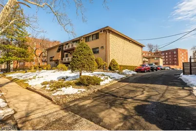 747 757 N Broad St. #203, Elizabeth, NJ 07208 - Photo 3