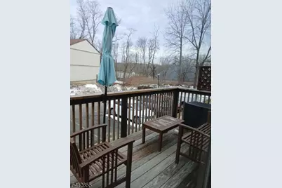 112 Stonegate Ln, Stanhope, NJ 07874 - Photo 7