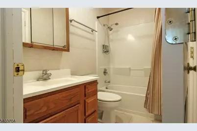 3 Canfield St, Hopatcong, NJ 07874 - Photo 5