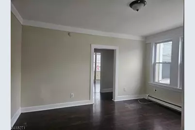 33 Elmwood Pl #5, Elizabeth, NJ 07208 - Photo 13