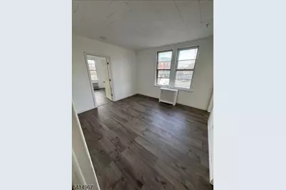 29 Bloomfield Ave #2, Bloomfield, NJ 07003 - Photo 3