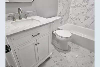 38 Fox Hill Ln, Hillsborough Township, NJ 08844 - Photo 9