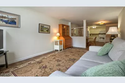 520 Turnpike C #222, Pequannock Township, NJ 07444 - Photo 5