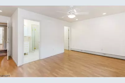 130 N 7th St, Saddle Brook Township, NJ 07663 - Photo 17