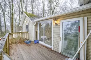 240 Acabonack Rd, Vernon, NJ 07422 - Photo 7