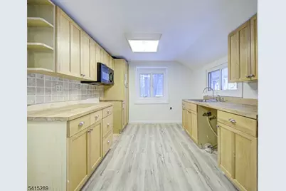 240 Acabonack Rd, Vernon, NJ 07422 - Photo 5