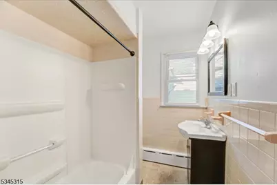 1 Gaston Ave #2, Raritan, NJ 08869 - Photo 9