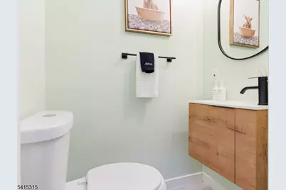 16 Eagle St, Newark, NJ 07102 - Photo 15