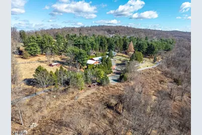 201 Lows Hollow Rd, Lopatcong Township, NJ 08886 - Photo 37