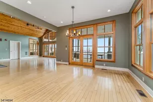 201 Lows Hollow Rd, Lopatcong Township, NJ 08886 - Photo 15