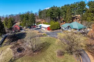 201 Lows Hollow Rd, Lopatcong Township, NJ 08886 - Photo 5