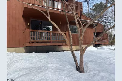 497 Teal Plz, Secaucus, NJ 07094 - Photo 1