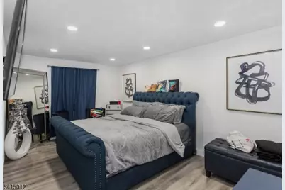 40 Bennington Sq, Washington Township, NJ 07840 - Photo 19