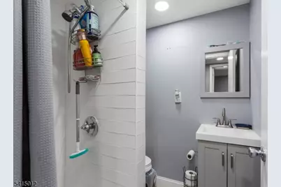 40 Bennington Sq, Washington Township, NJ 07840 - Photo 13