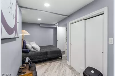 40 Bennington Sq, Washington Township, NJ 07840 - Photo 15