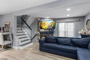 40 Bennington Square, Washington Township, NJ 07840 - Photo 5