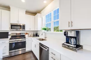 53 Eastwood Ter, East Hanover Township, NJ 07936 - Photo 9