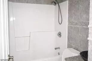 520 Turnpike C, Pequannock Township, NJ 07444 - Photo 9