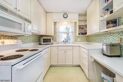 821 Milton Blvd, Rahway, NJ 07065 - Photo 9