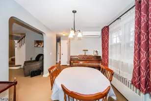 821 Milton Blvd, Rahway, NJ 07065 - Photo 7