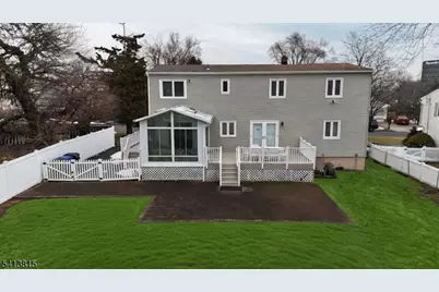 35 Thompson Ave, Woodbridge Township, NJ 08863 - Photo 21