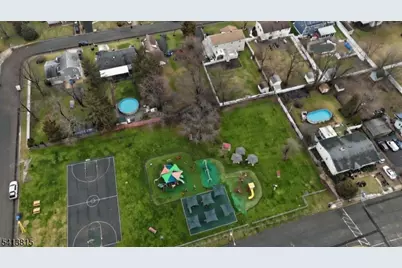 35 Thompson Ave, Woodbridge Township, NJ 08863 - Photo 23