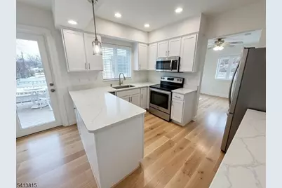 35 Thompson Ave, Woodbridge Township, NJ 08863 - Photo 5