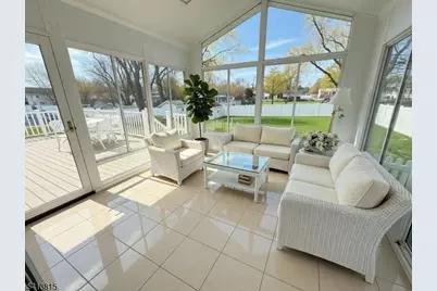 35 Thompson Ave, Woodbridge Township, NJ 08863 - Photo 7