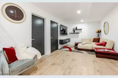 301 Kingsland Rd, Roxbury Township, NJ 07850 - Photo 35