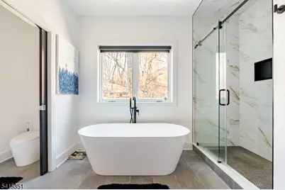 301 Kingsland Rd, Roxbury Township, NJ 07850 - Photo 31