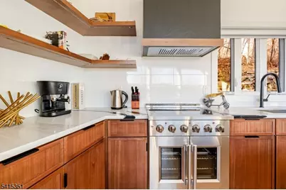 301 Kingsland Rd, Roxbury Township, NJ 07850 - Photo 15