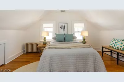 17 Mendl Ter, Montclair, NJ 07042 - Photo 25