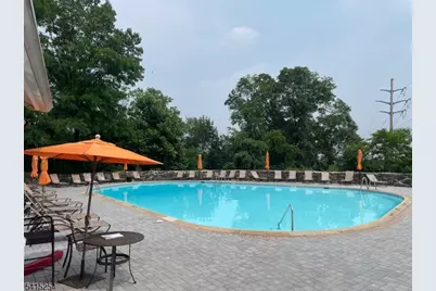 18 Foxwood Dr #H, Morris Plains, NJ 07950 - Photo 25